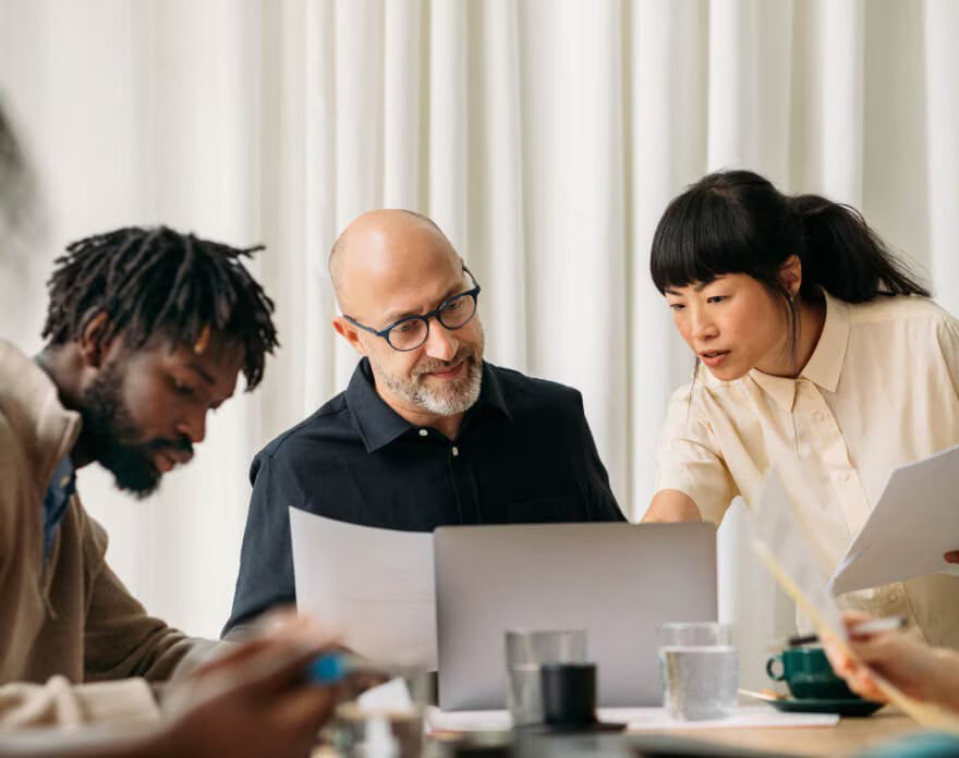 Home review reports team card photo 2x