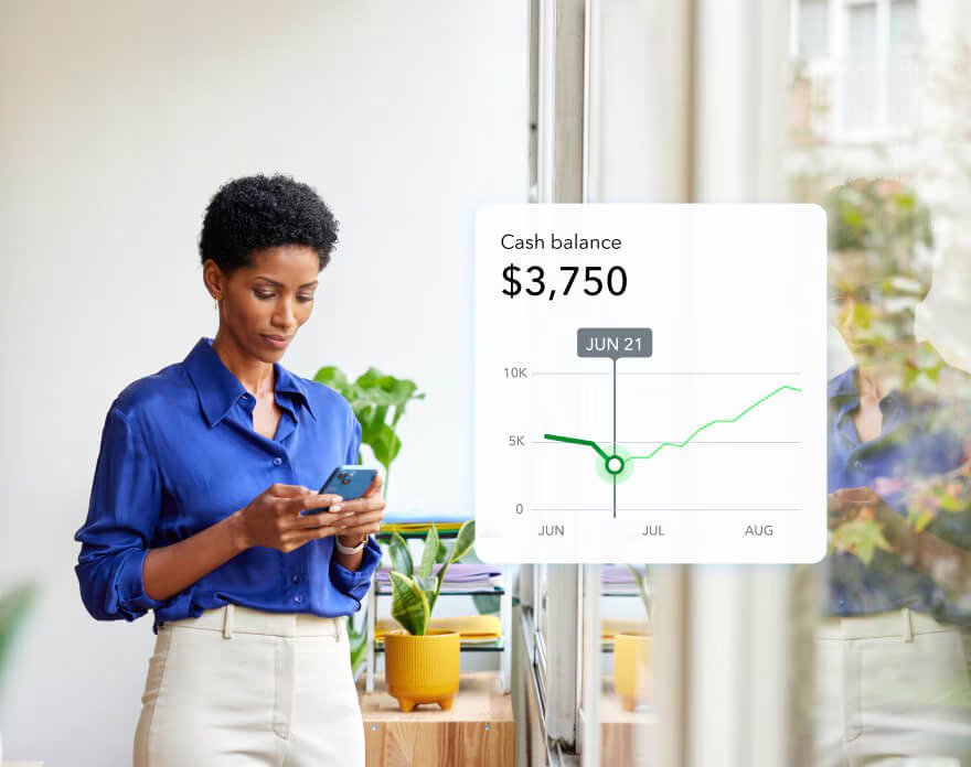 Home track cash flow feature card qbo us 2x